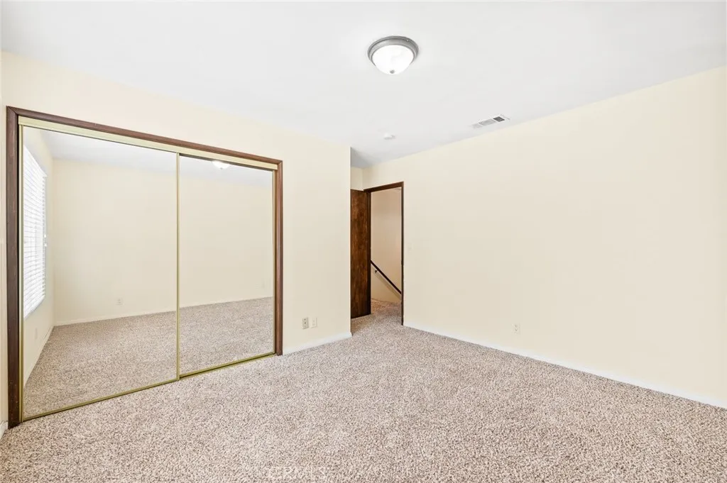 11425 Tiffany Lane, Moreno Valley, California 92557 home-pic-24