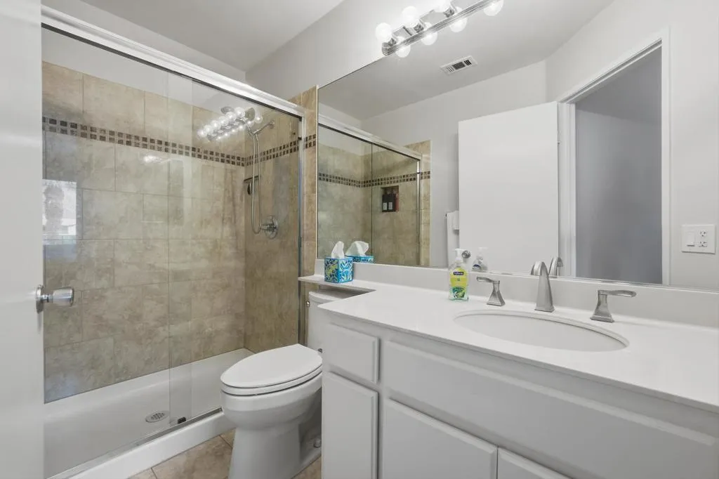 55297 Tanglewood, La Quinta, California 92253 home-pic-18