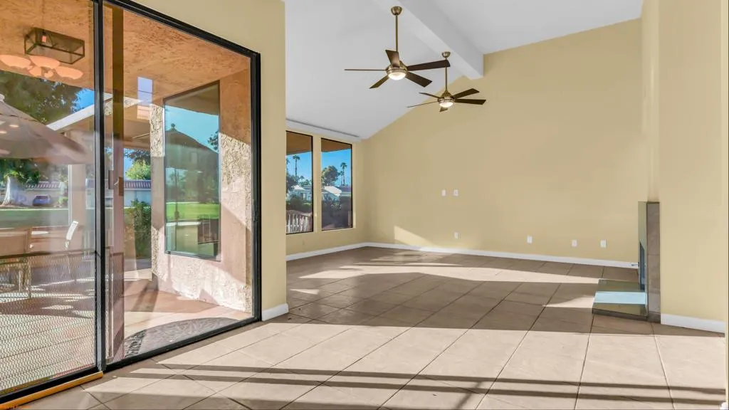 34585 Calle Tobara, Cathedral City, California 92234 home-pic-9