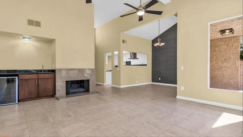 34585 Calle Tobara, Cathedral City, California 92234 home-pic-1