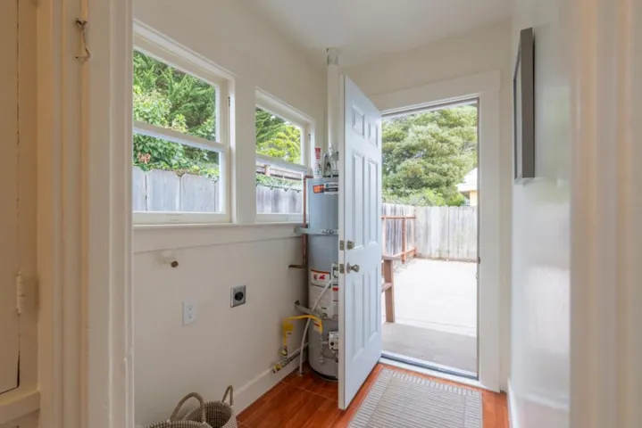 139 Carmel Avenue, Pacific Grove, California 93950