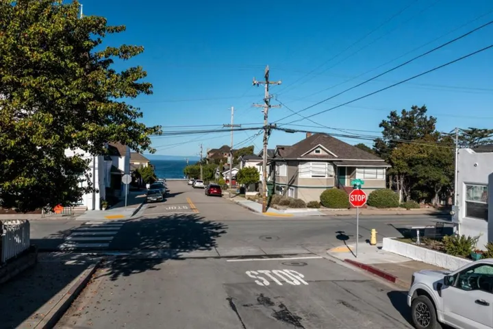 139 Carmel Avenue, Pacific Grove, California 93950