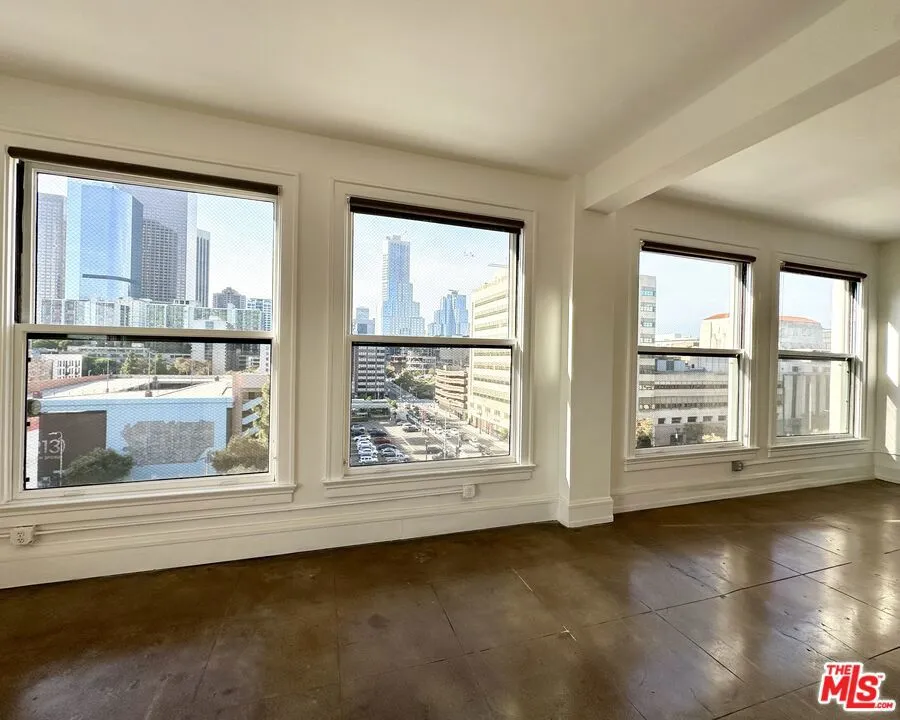 108 W 2nd Street 709, Los Angeles, California 90012 home-pic-8