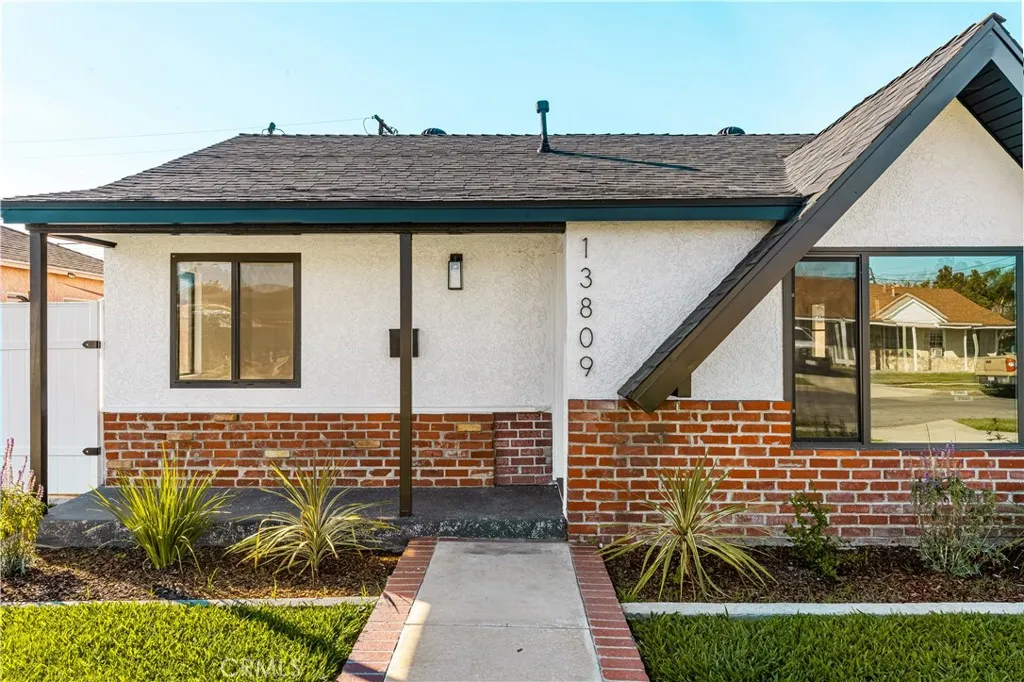 13809 Roseton Avenue, Norwalk, California 90650 home-pic-2