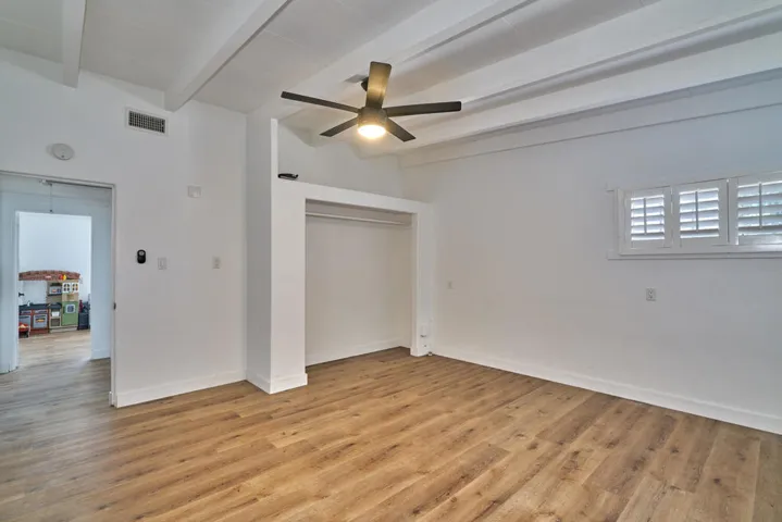 73300 Paradise Ave Desert Hot-large-050-