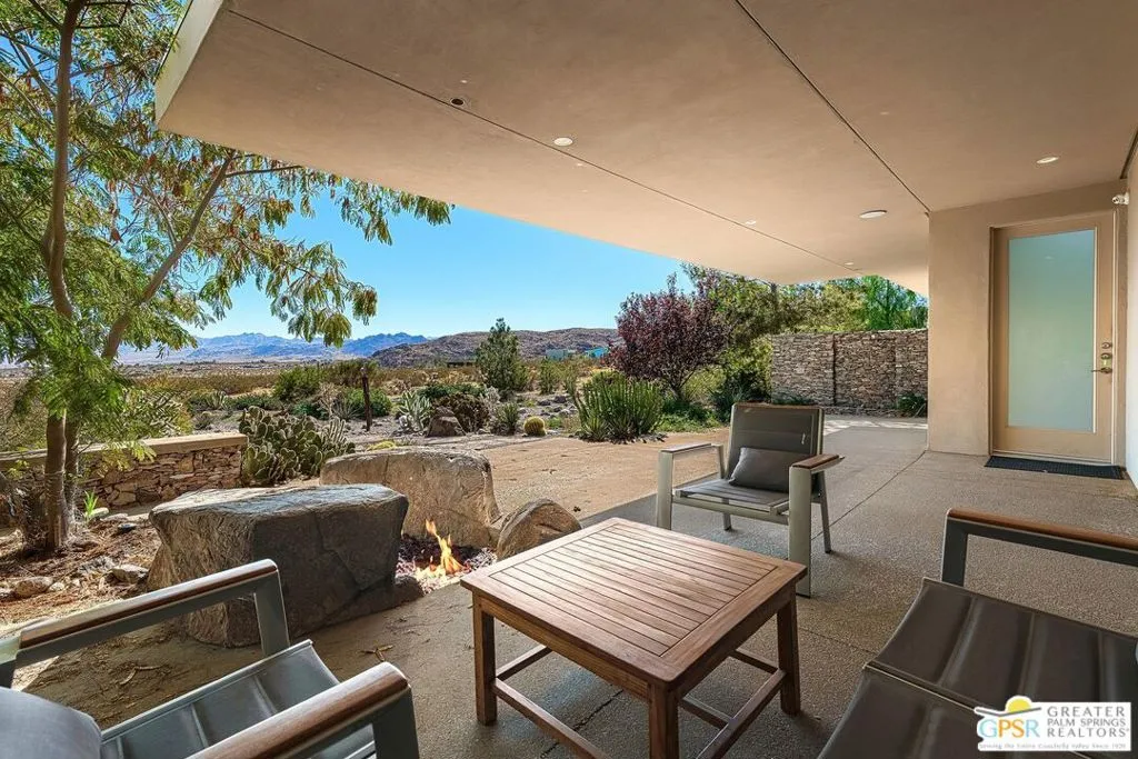 4974 Avenida Del Sol, Joshua Tree, California 92252 home-pic-8