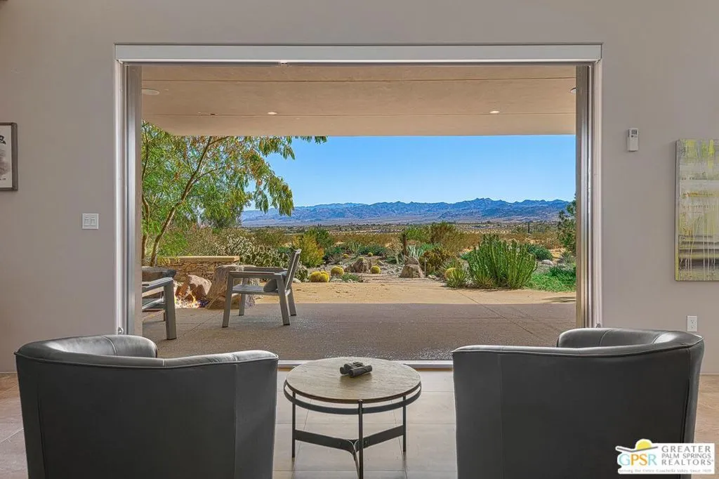 4974 Avenida Del Sol, Joshua Tree, California 92252 home-pic-14