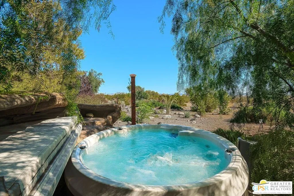 4974 Avenida Del Sol, Joshua Tree, California 92252 home-pic-30