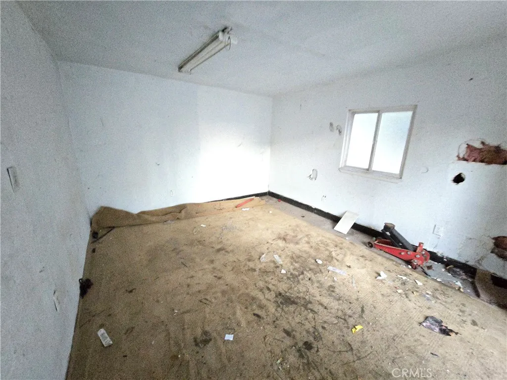 2821 6th, Riverside, California 92507 home-pic-53