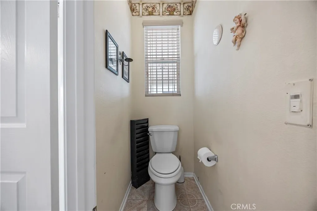 15587 Great Spirit Street, Victorville, California 92394 home-pic-29