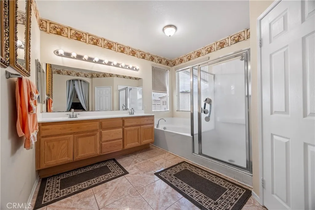 15587 Great Spirit Street, Victorville, California 92394 home-pic-26