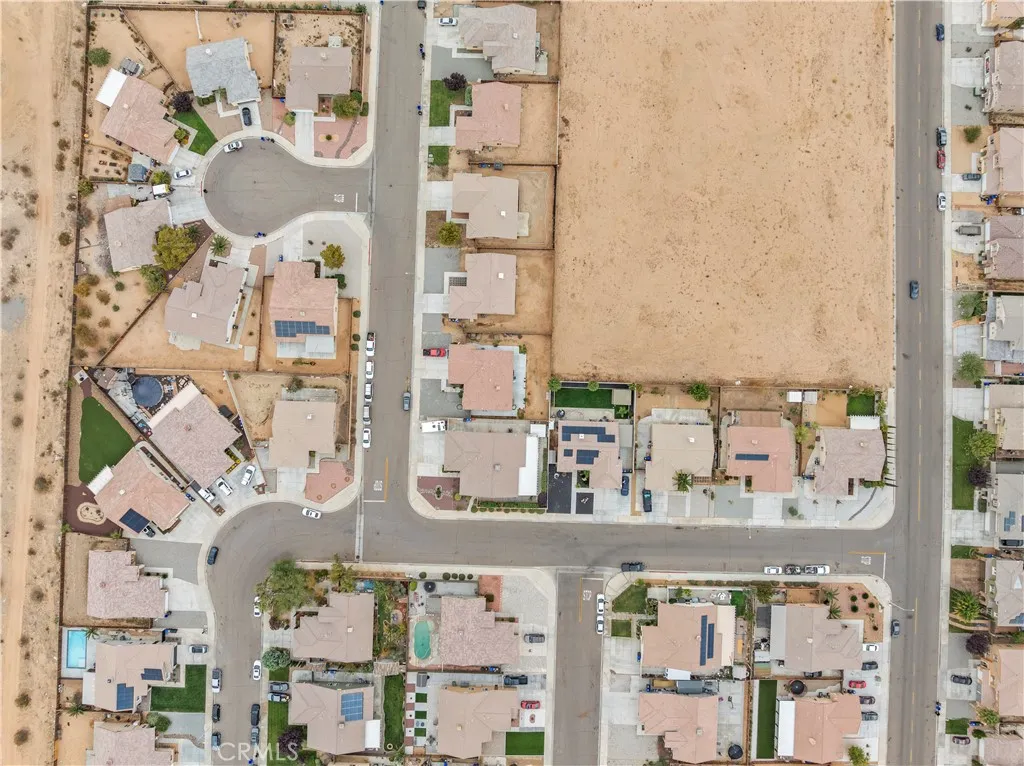 15587 Great Spirit Street, Victorville, California 92394 home-pic-9