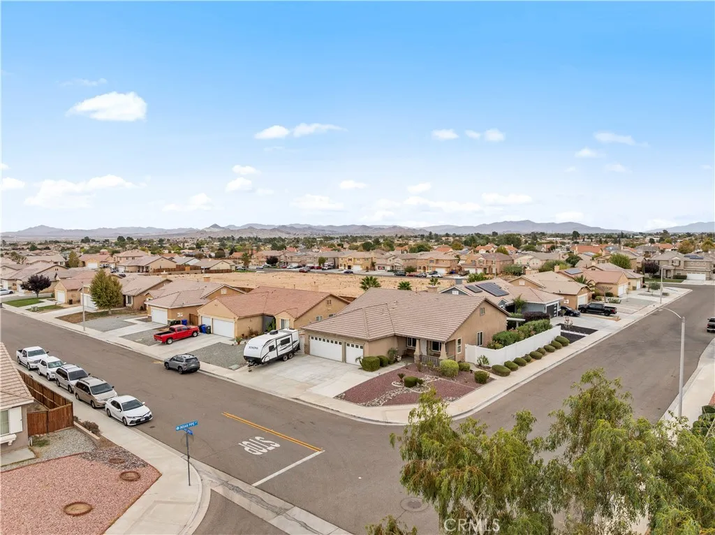 15587 Great Spirit Street, Victorville, California 92394 home-pic-6