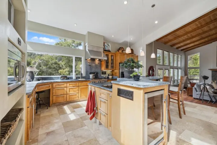 400 Dorrance Road, Boulder Creek, California 95006