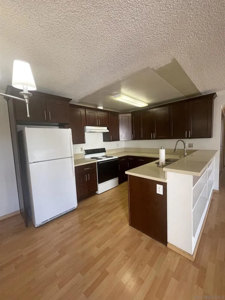 21921 Rimhurst Dr 130-g, Lake Forest, California 92630 home-pic-7