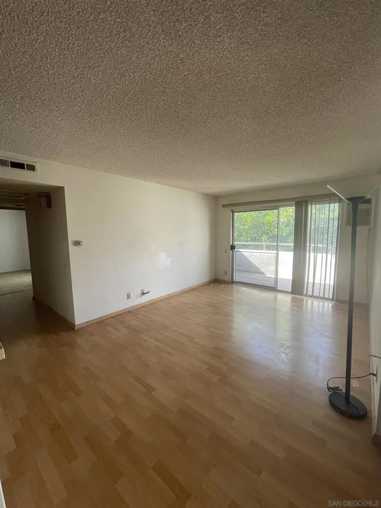 21921 Rimhurst Dr 130-g, Lake Forest, California 92630 home-pic-8