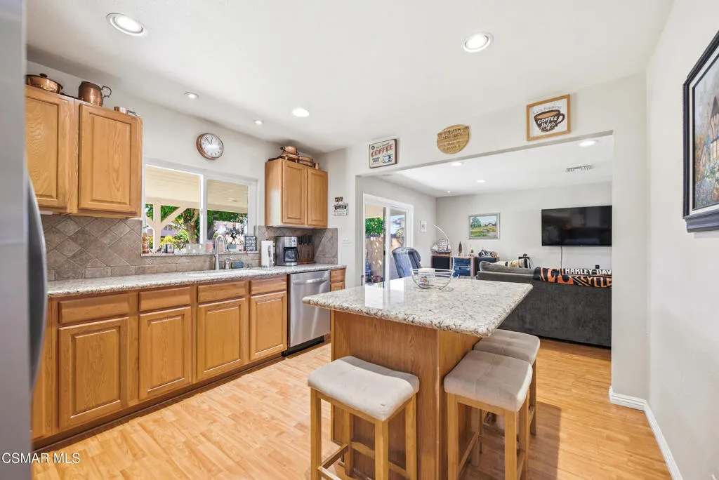 2808 Beaver Avenue, Simi Valley, California 93065 home-pic-18