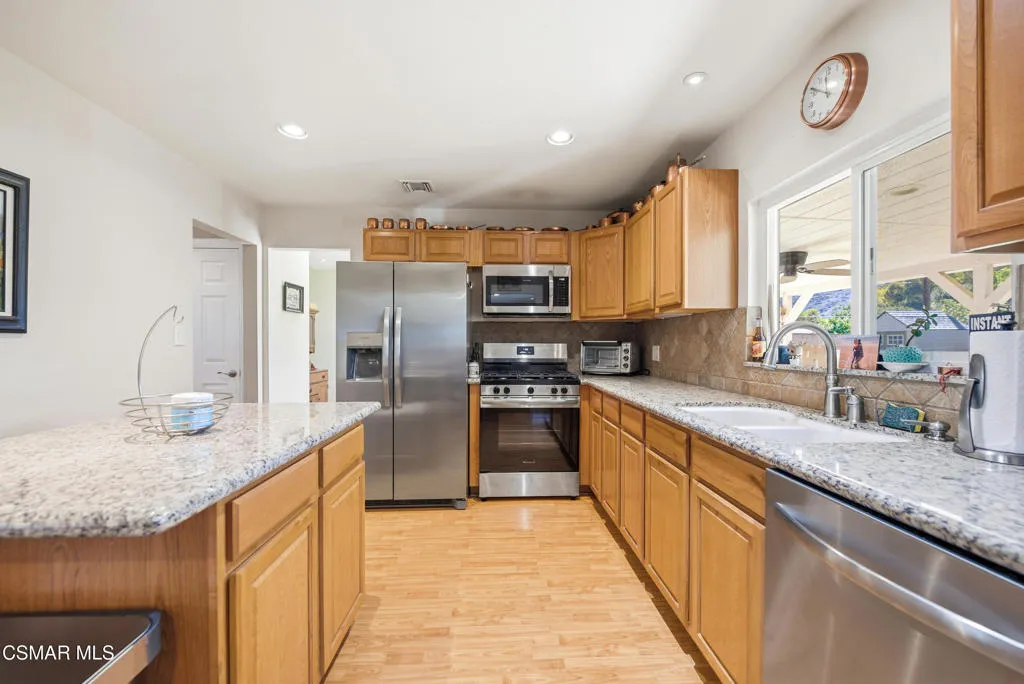 2808 Beaver Avenue, Simi Valley, California 93065 home-pic-15