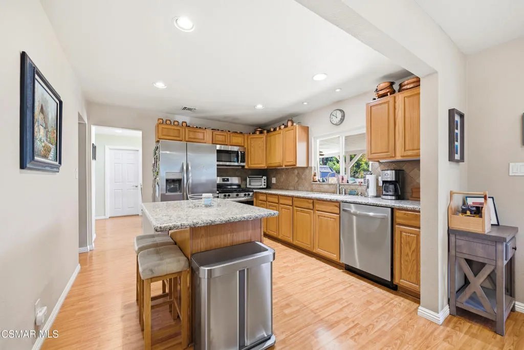 2808 Beaver Avenue, Simi Valley, California 93065 home-pic-14