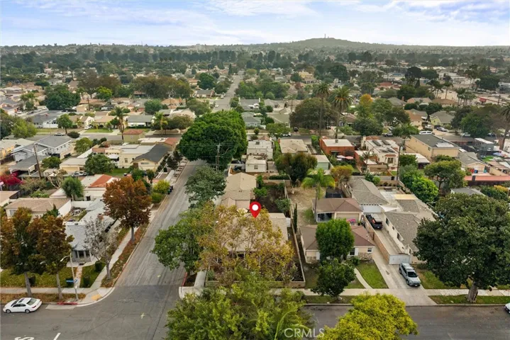 2692 San Francisco Avenue, Long Beach, California 90806