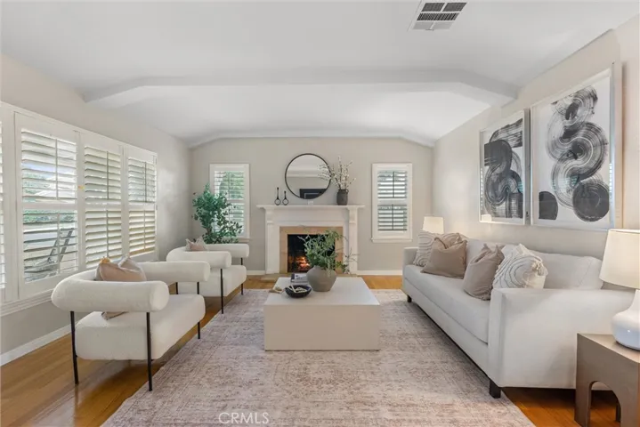 2692 San Francisco Avenue, Long Beach, California 90806