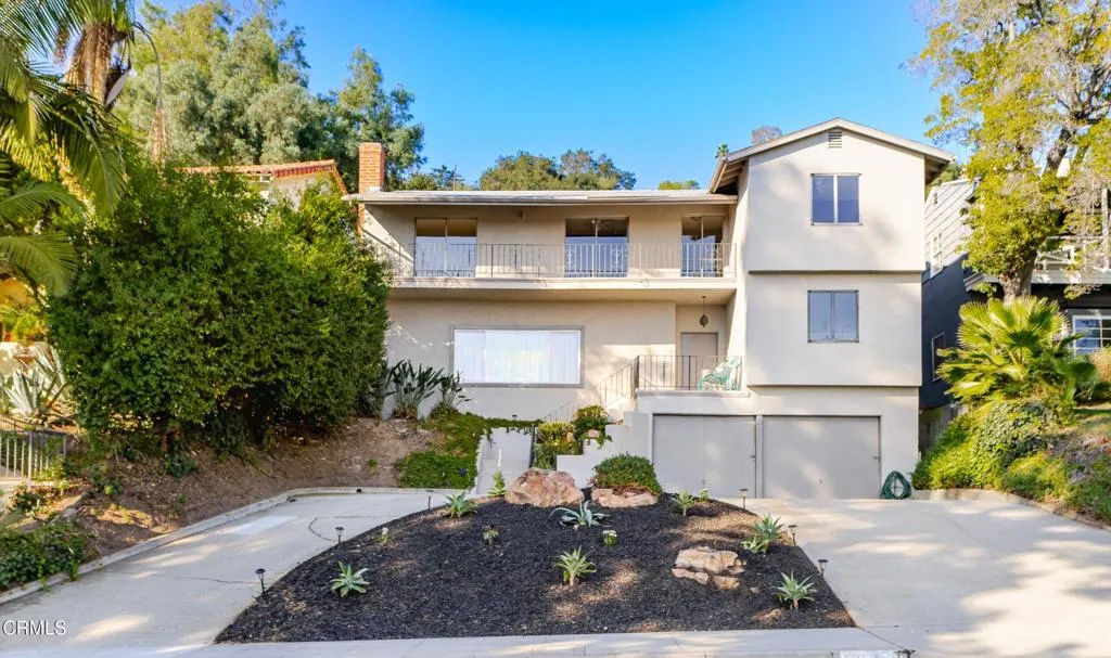 817 E Mountain Street, Glendale, California 91207 home-pic-1