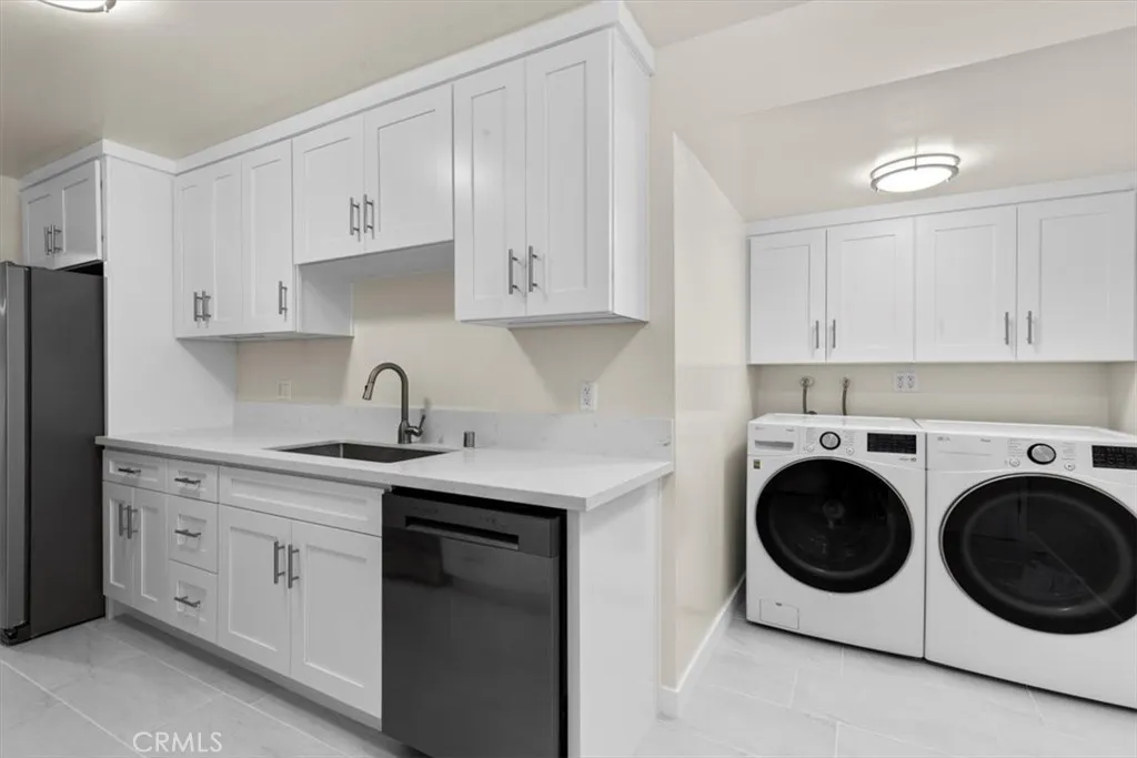 7505 Hampton Avenue 4, West Hollywood, California 90046 home-pic-17