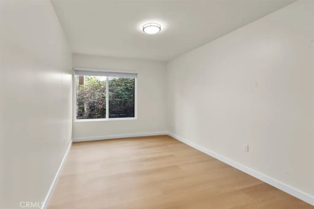 7505 Hampton Avenue 4, West Hollywood, California 90046 home-pic-27