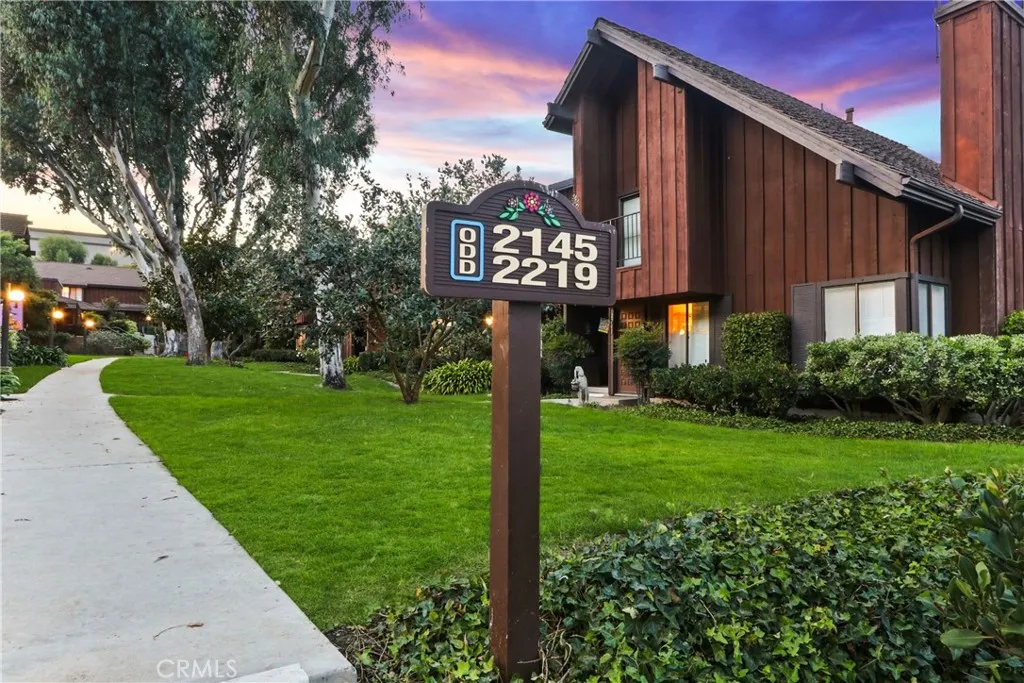 2205 Stonewood Court, San Pedro, California 90732 home-pic-31