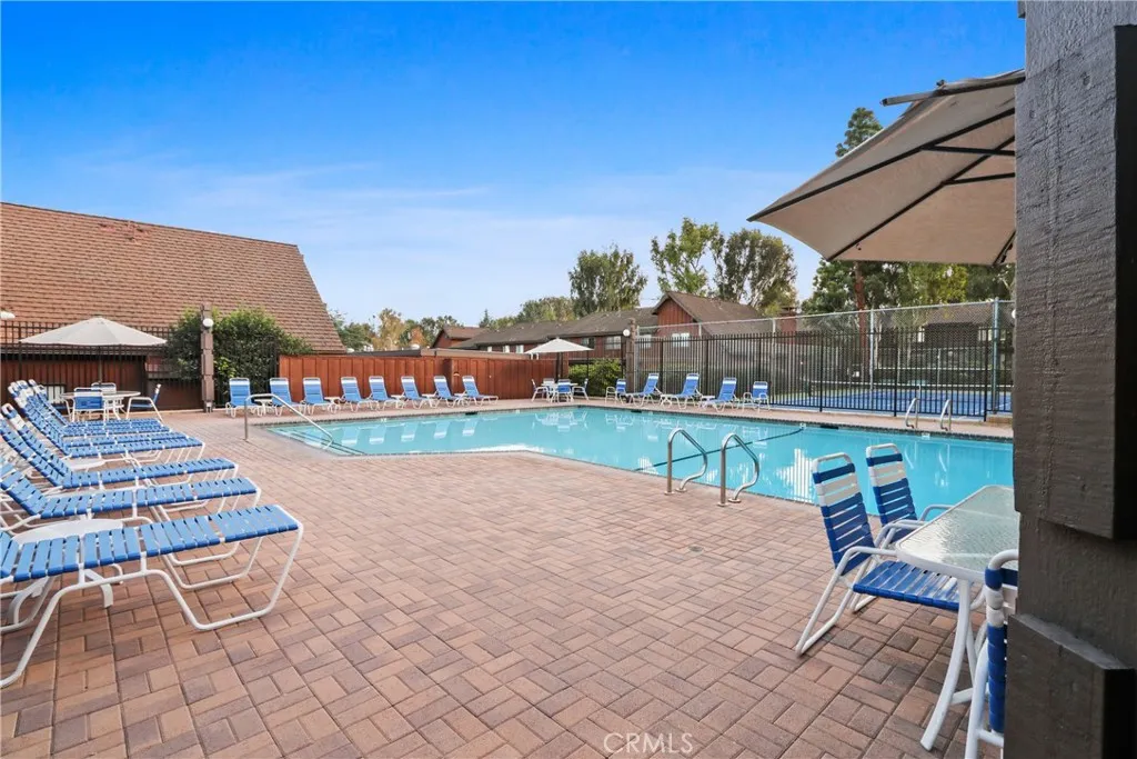 2205 Stonewood Court, San Pedro, California 90732 home-pic-26