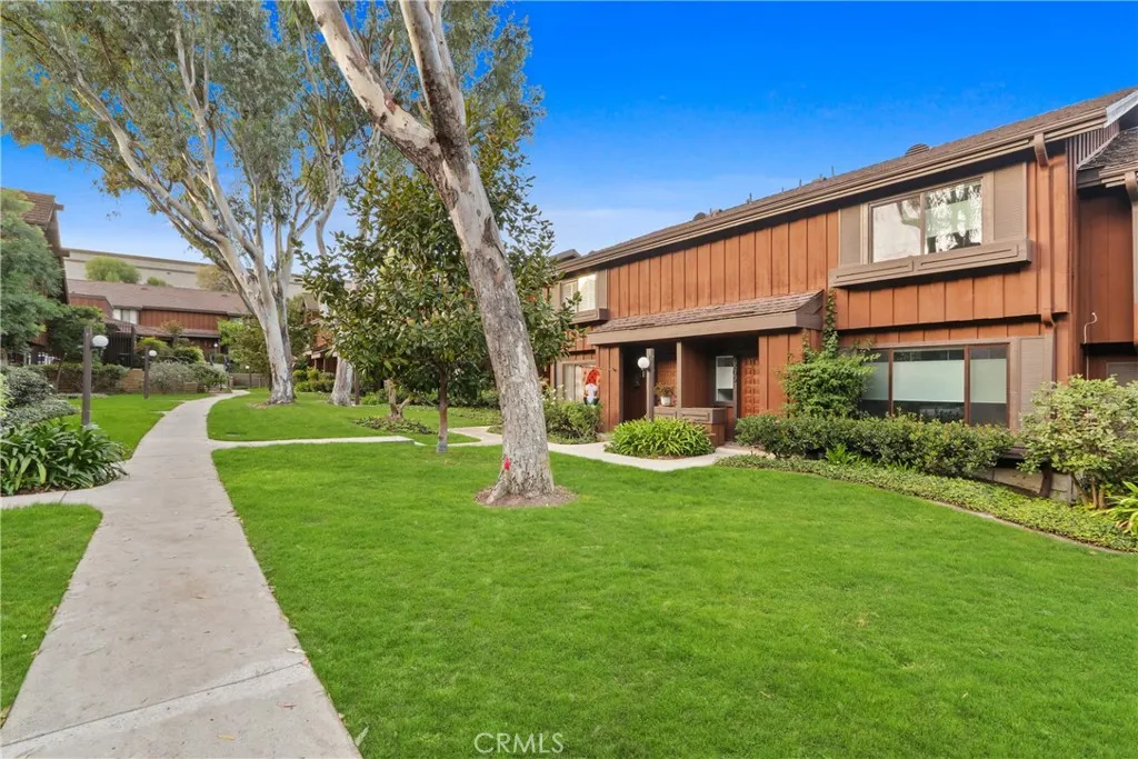 2205 Stonewood Court, San Pedro, California 90732 home-pic-21