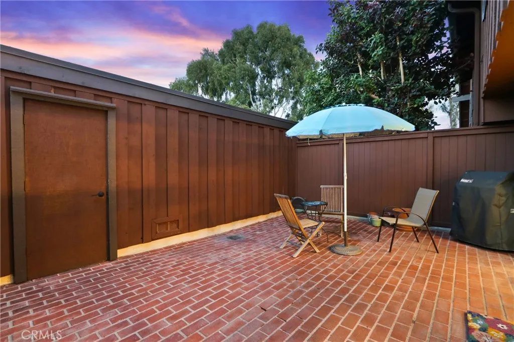 2205 Stonewood Court, San Pedro, California 90732 home-pic-36