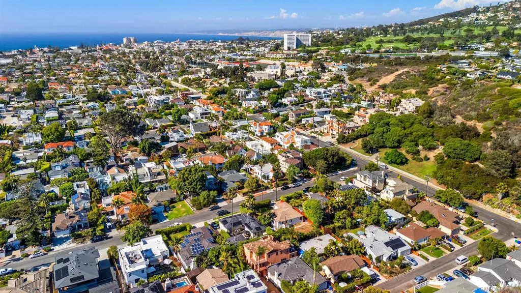 618 Gravilla Pl, La Jolla, California 92037 — photo 5