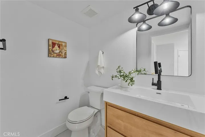 16 Hillrose, Aliso Viejo, California 92656