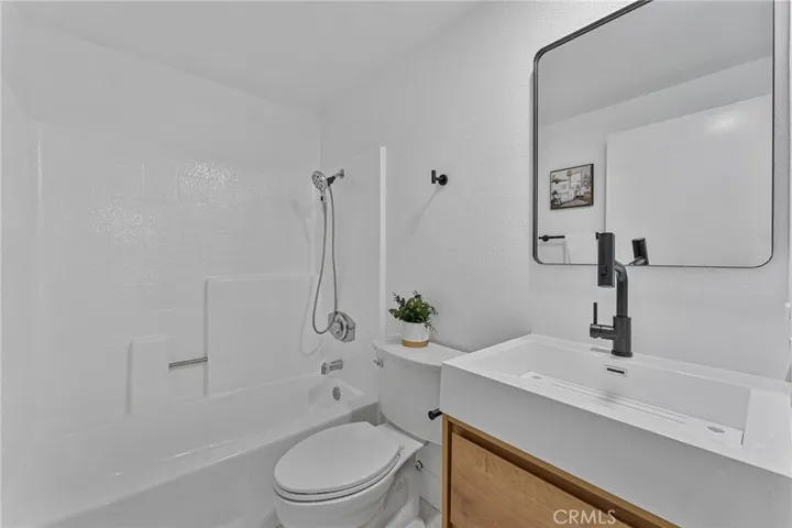 16 Hillrose, Aliso Viejo, California 92656