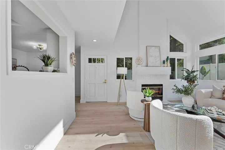 16 Hillrose, Aliso Viejo, California 92656