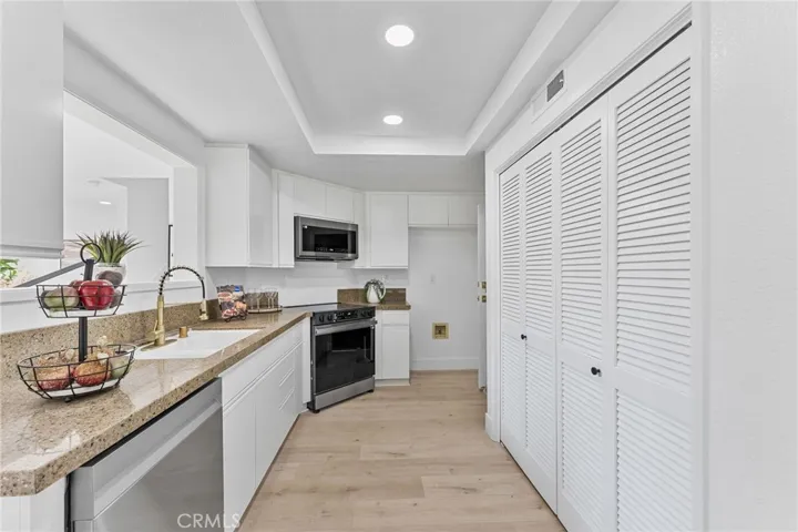 16 Hillrose, Aliso Viejo, California 92656