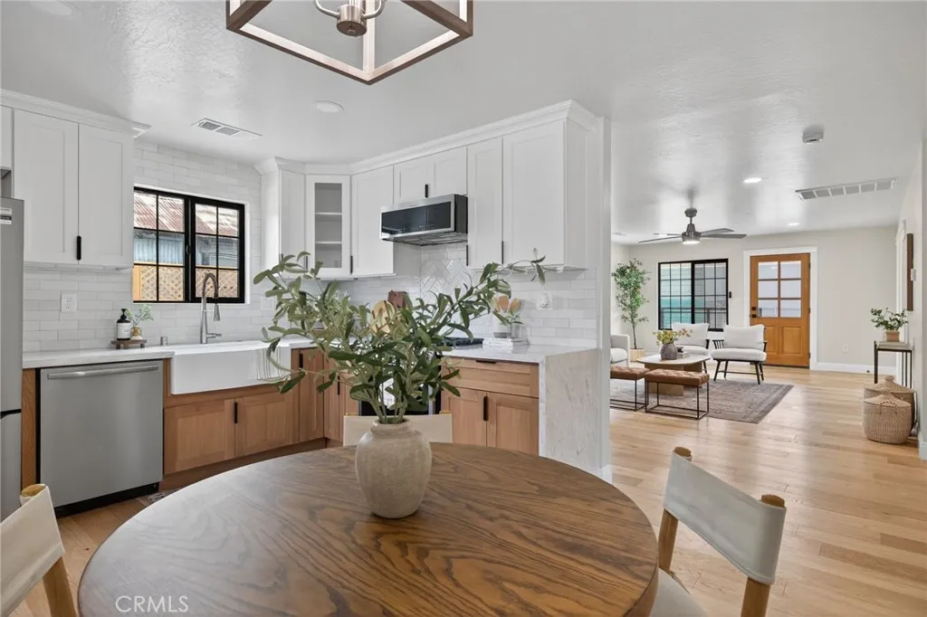 47 W Mcfarlane, Ventura, California 93001 home-pic-11