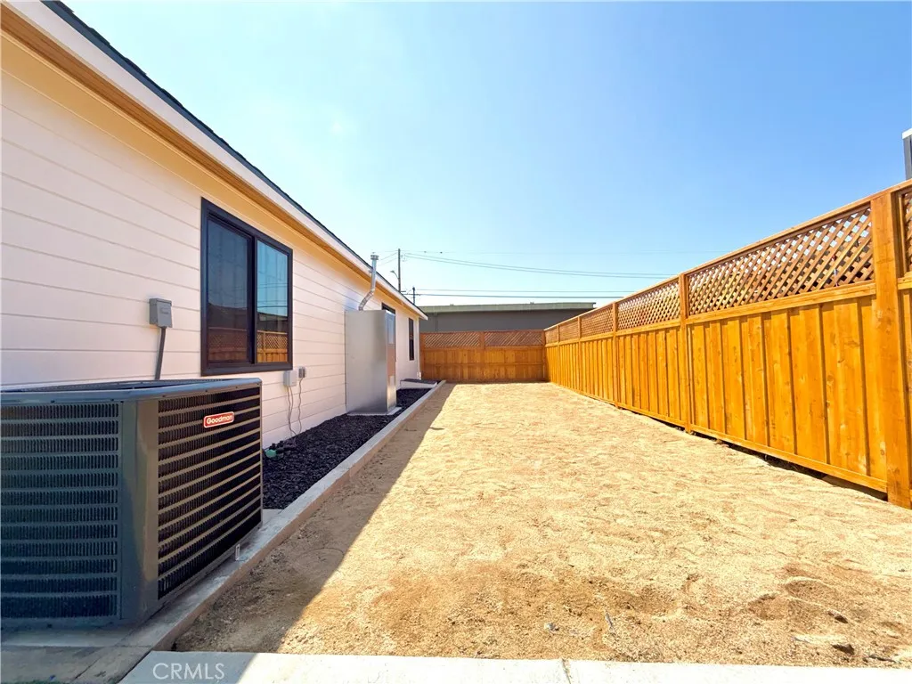 47 W Mcfarlane, Ventura, California 93001 home-pic-29