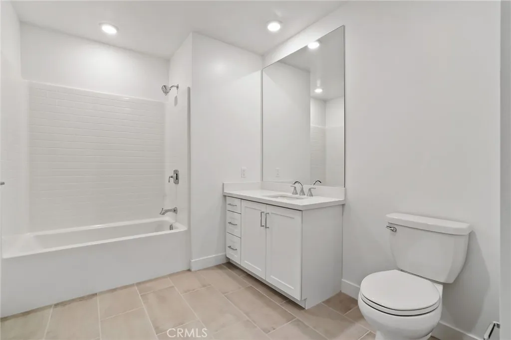 1702 Rivington, Irvine, California 92612 home-pic-18