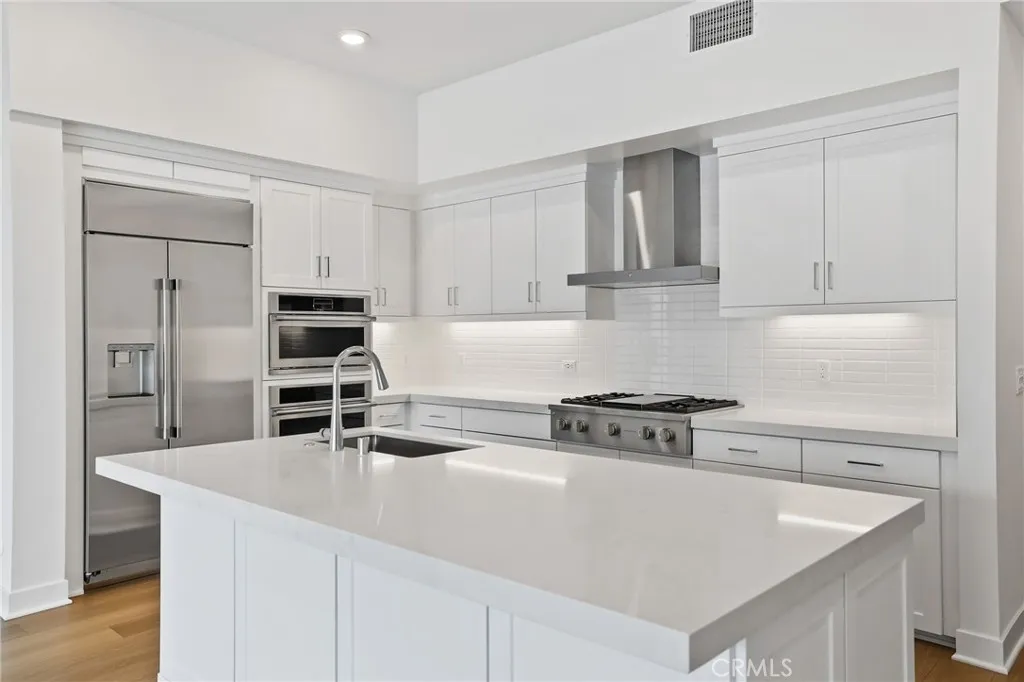 1702 Rivington, Irvine, California 92612 home-pic-4