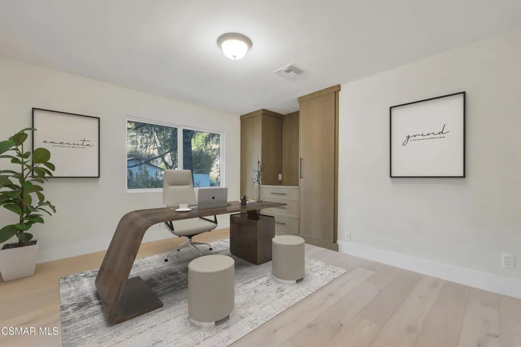17032 Cotter Place, Encino, California 91436 home-pic-13