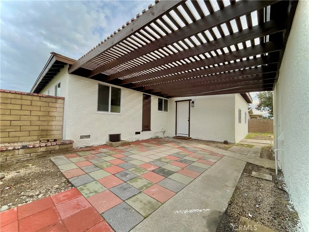 10160 Columbine, Montclair, California 91763 home-pic-19