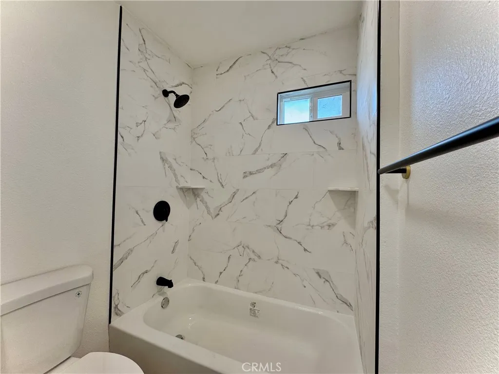 10160 Columbine, Montclair, California 91763 home-pic-15
