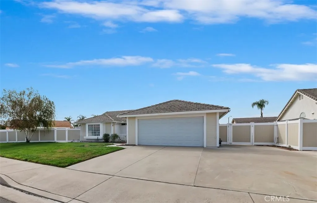 29497 Dorsey, Menifee, California 92586 home-pic-1