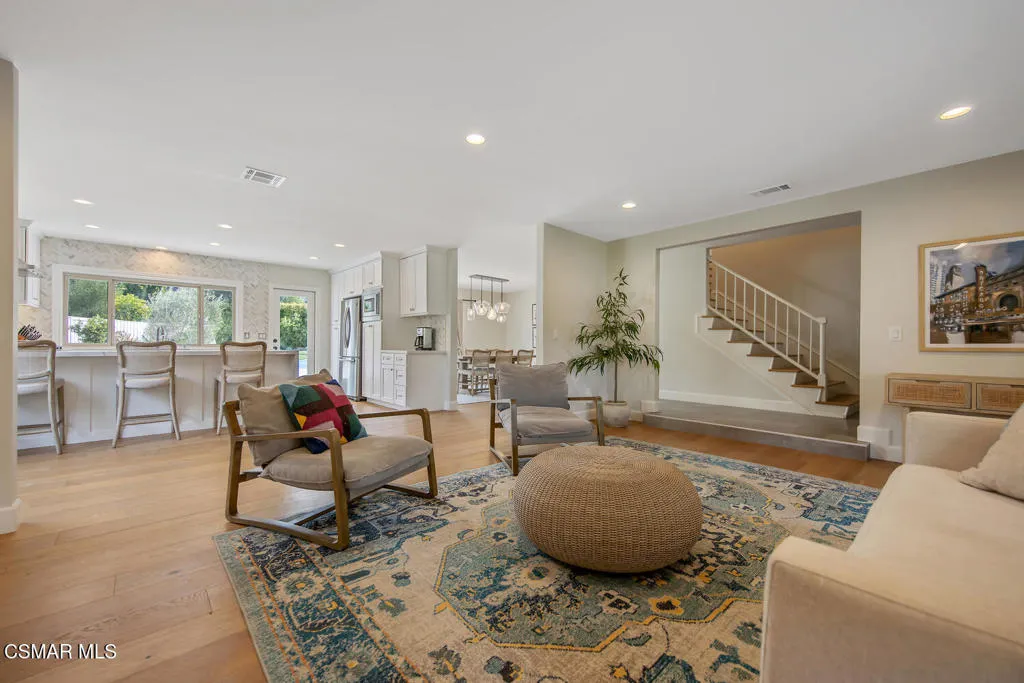 31944 Doverwood Court, Westlake Village, California 91361 home-pic-4