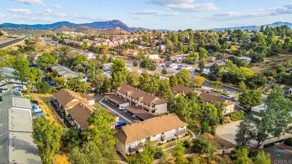 2636 Alpine Boulevard C, Alpine, California 91901 home-pic-34