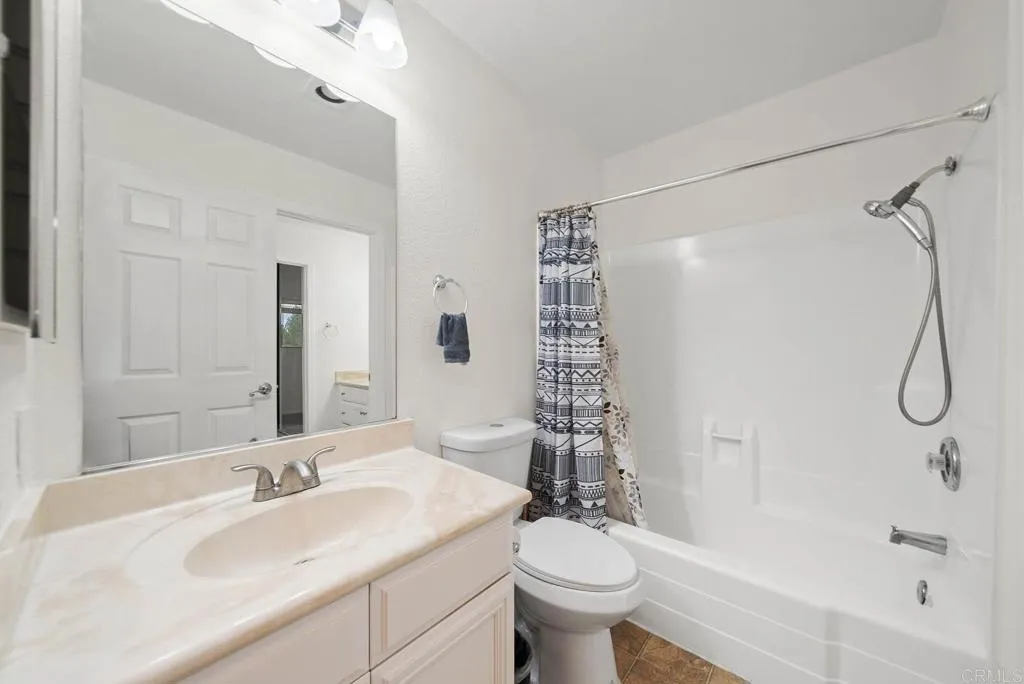 2636 Alpine Boulevard C, Alpine, California 91901 home-pic-14