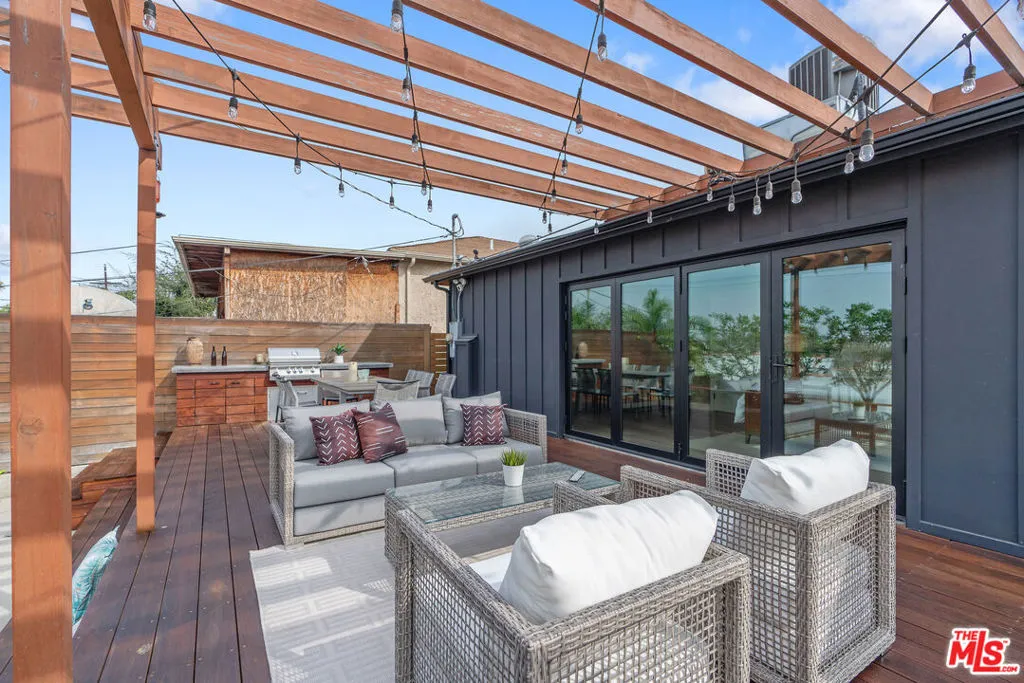 1645 S Sierra Bonita Avenue, Los Angeles, California 90019 home-pic-48