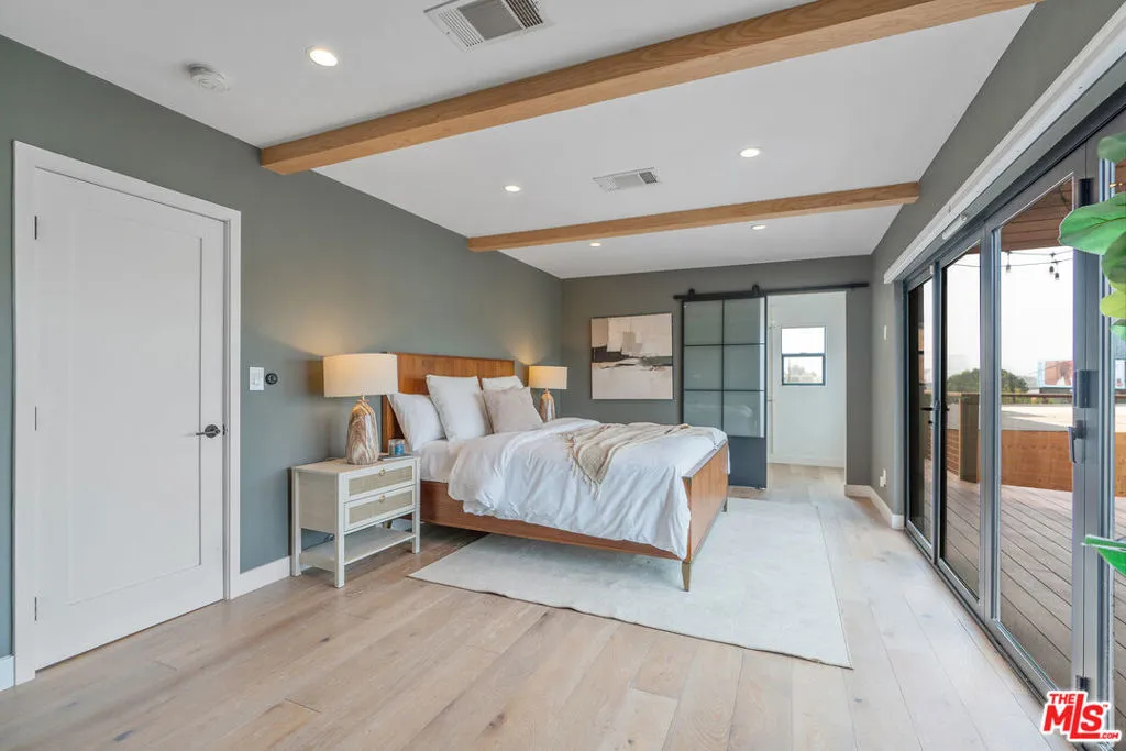 1645 S Sierra Bonita Avenue, Los Angeles, California 90019 home-pic-31